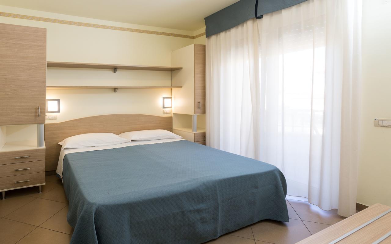 Residence Anchisemare Alba Adriatica Εξωτερικό φωτογραφία